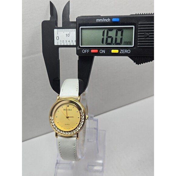 Womens Vintage Becora Gold Tone Watch Floating Rhinestones Crystals New Battery - Picture 5 of 11